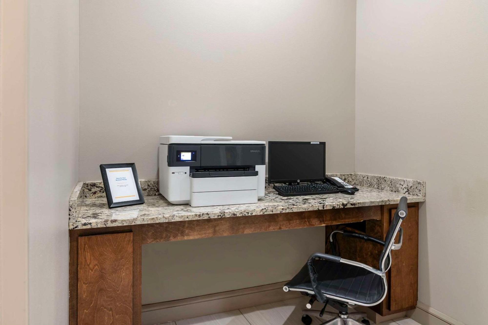 Comfort Inn & Suites Valdosta Kültér fotó