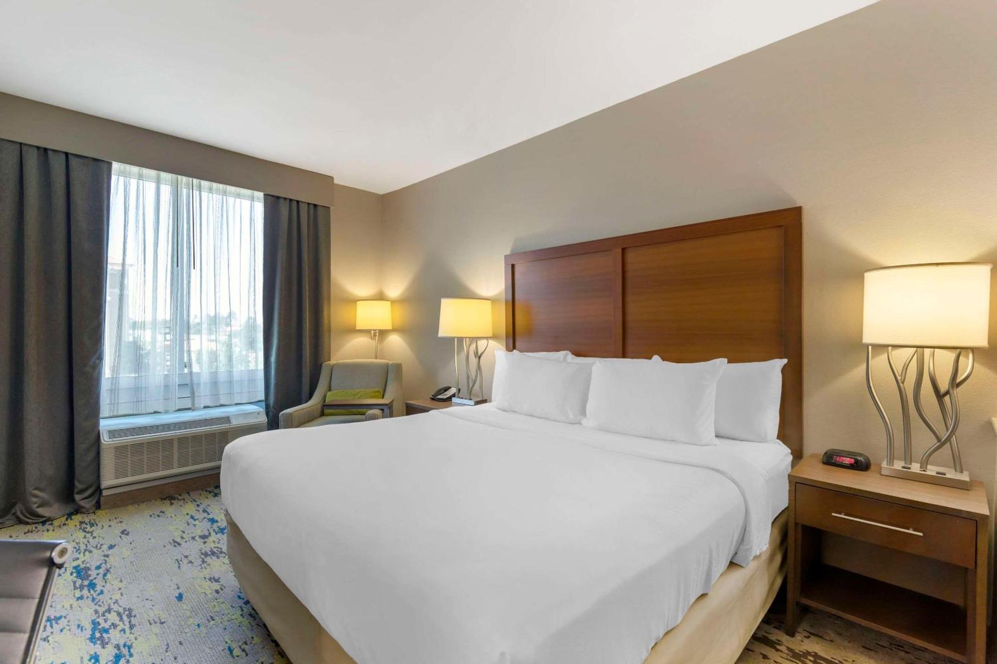 Comfort Inn & Suites Valdosta Kültér fotó